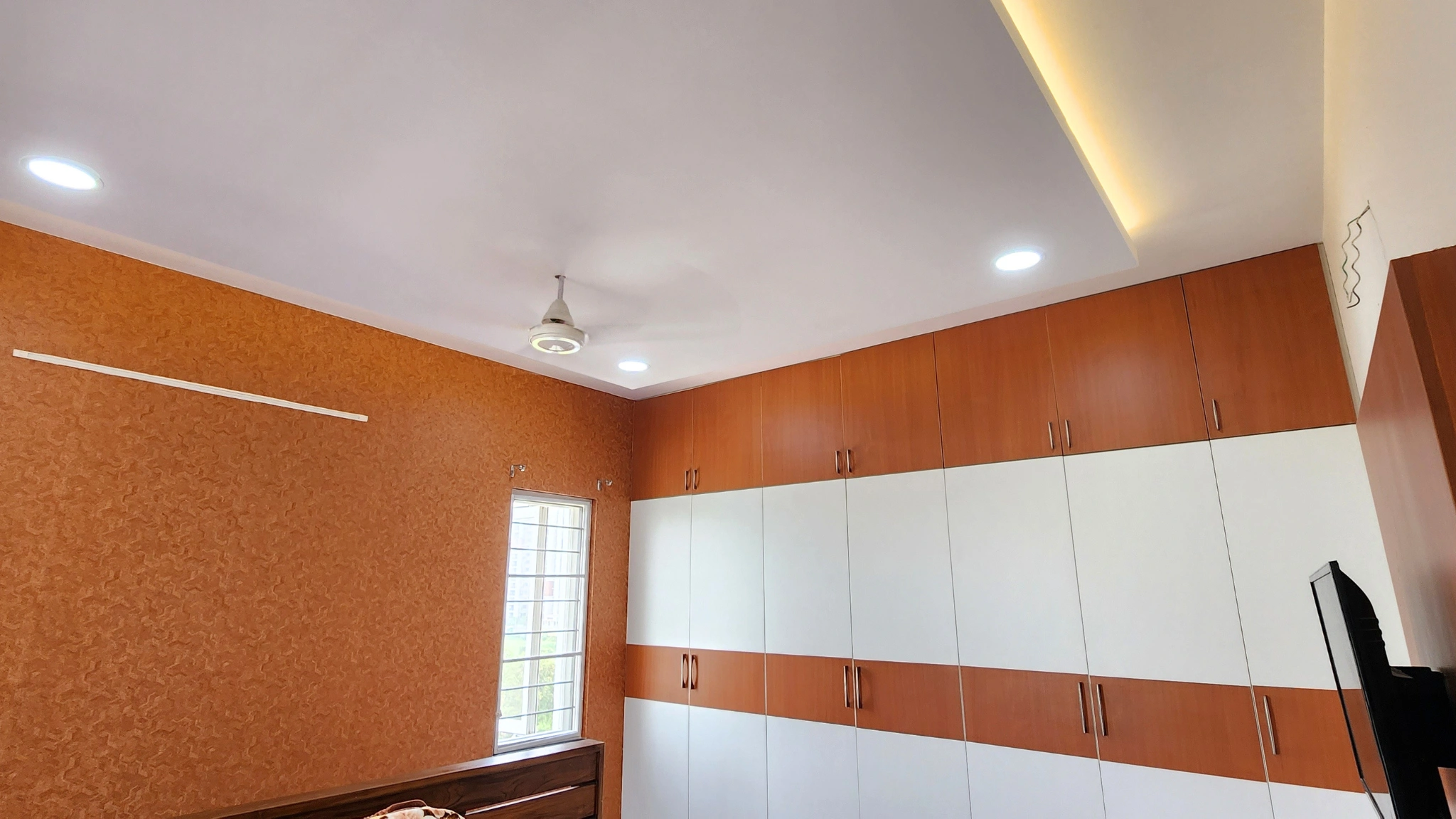 bedroom-wardrobe-interior-in-chennai-done-by-eps-interior-industries