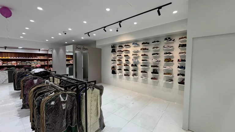 revathi-store-floor-shoes-area-interior-in-prembur-chennai-done-by-eps-interior-industries